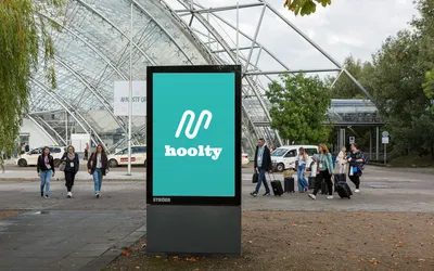 Hoolty digital screen in front of a trade fair venue